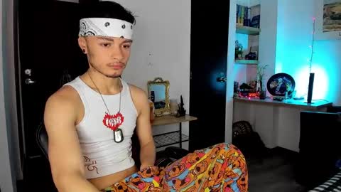 murielkarmesi online show from 01.16.25