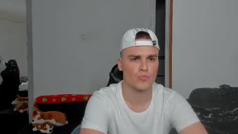Snapshot of murzik__ chatting on 06.20.26 murzik__ online show from 06.20.26