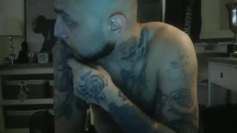 Snapshot of muscallan chatting on 09.19.25 muscallan online show from 09.19.25