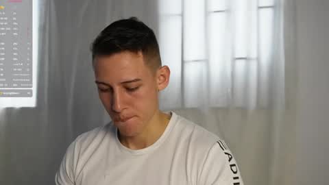 muscle_king_cum online show from 01.06.26