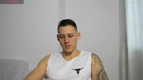Snapshot of muscle_king_cum chatting on 04.29.26 muscle_king_cum online show from 04.29.26