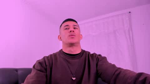 Muscle Man online show from 03.22.26