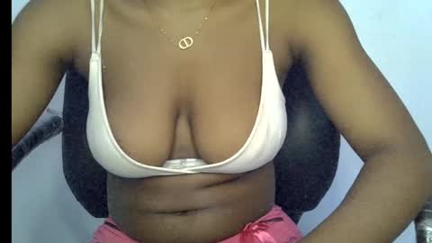 muscle_queen0 online show from 01.19.26