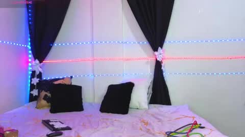 Snapshot of muscle_stenolagnia chatting on 05.22.26 call me tom online show from 05.22.26