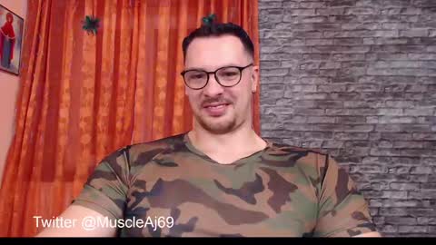 Snapshot of muscleaj69 chatting on 12.20.24 AJ online show from 12.20.24