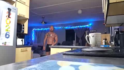 muscledaddy69s online show from 12.22.25