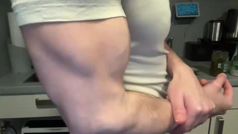 musclehair3 online show from 03.24.26