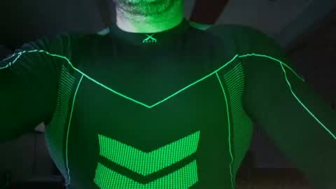 Snapshot of muscles_hulk chatting on 06.18.26 Hulk Muscles - NEW ACCOUNT online show from 06.18.26