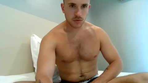 muscleshow00 online show from 03.10.26