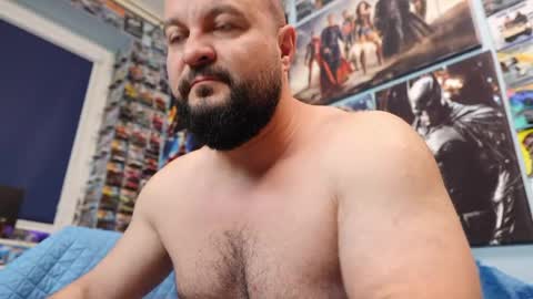 Snapshot of muscular_bear chatting on 04.23.26 Chris online show from 04.23.26