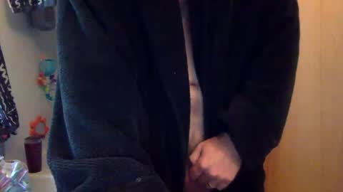 Snapshot of musculardilf chatting on 06.17.26 musculardilf online show from 06.17.26