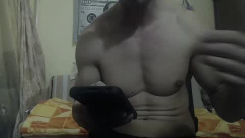 Snapshot of musculargod chatting on 12.22.24 SexyMuscled online show from 12.22.24