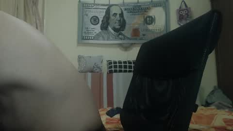 Snapshot of musculargod chatting on 02.13.25 SexyMuscled online show from 02.13.25