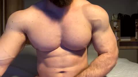 Snapshot of muscularjuggler chatting on 11.03.25 muscularjuggler online show from 11.03.25