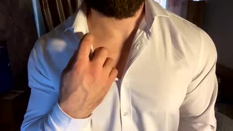 muscularjuggler online show from 04.08.26