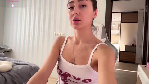 Snapshot of museleks chatting on 12.19.24 Aleksa online show from 12.19.24