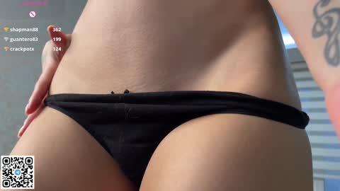 Snapshot of museleks chatting on 01.22.25 Aleksa online show from 01.22.25