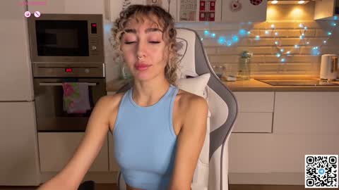 Snapshot of museleks chatting on 01.30.25 Aleksa online show from 01.30.25