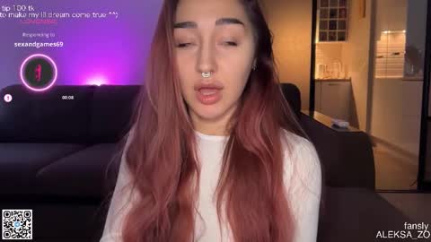 Snapshot of museleks chatting on 09.30.25 Aleksa online show from 09.30.25