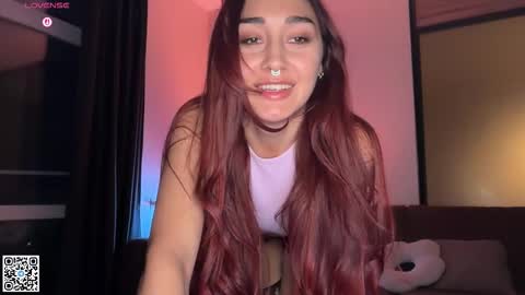 Snapshot of museleks chatting on 10.18.25 Aleksa online show from 10.18.25