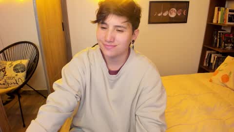 Snapshot of musicayluna chatting on 03.11.26 VALENTINA Luna online show from 03.11.26