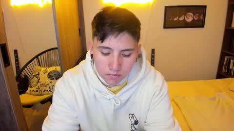 Snapshot of musicayluna chatting on 03.18.26 VALENTINA Luna online show from 03.18.26