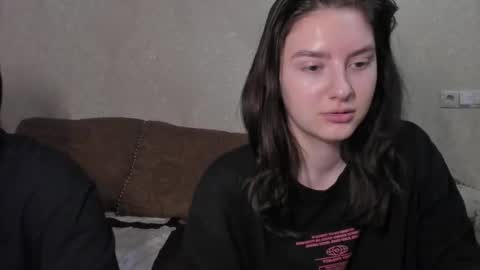 Snapshot of muuur_love chatting on 02.22.26 cute couple online show from 02.22.26