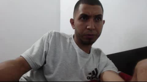 muyganoso24 online show from 11.13.25