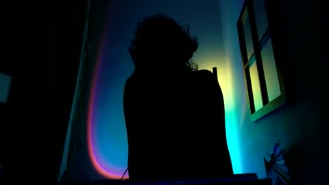 Snapshot of mx_anouk_divine chatting on 11.06.25 Mx. Anouk Divine online show from 11.06.25