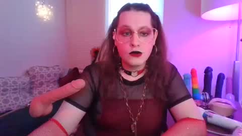 Snapshot of mxsissycharlotte chatting on 04.22.26 Mx Charlotte online show from 04.22.26