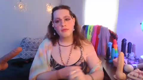 Snapshot of mxsissycharlotte chatting on 04.30.26 Mx Charlotte online show from 04.30.26