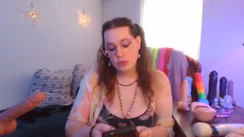 Snapshot of mxsissycharlotte chatting on 04.30.26 Mx Charlotte online show from 04.30.26