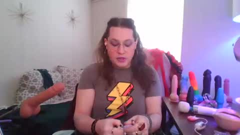 Snapshot of mxsissycharlotte chatting on 05.07.26 Mx Charlotte online show from 05.07.26