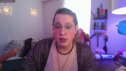 Snapshot of mxsissycharlotte chatting on 05.21.26 Mx Charlotte online show from 05.21.26