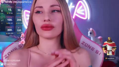 Snapshot of my__sweet__alice chatting on 03.07.26 mysweetalice online show from 03.07.26