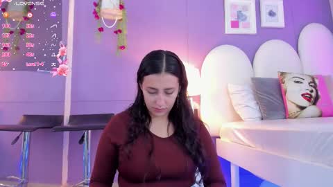 my_aleja_ online show from 11.02.25