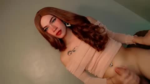 Snapshot of my_oh_my18 chatting on 12.09.24 ROYCE online show from 12.09.24