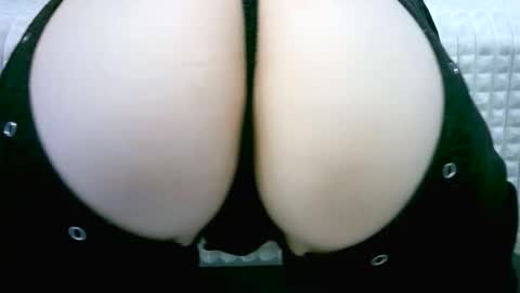 my_tightholes online show from 12.03.24