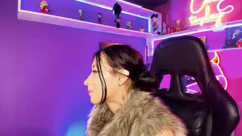 Snapshot of mycutiebabe chatting on 02.10.26 Milly Cute online show from 02.10.26