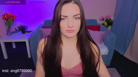 Ella online show from 10.02.25