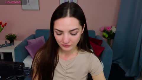 Ella online show from 10.21.25