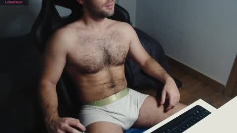 Snapshot of myhairymacho chatting on 02.28.25 Juan  OF  myhairymacho online show from 02.28.25