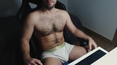 Snapshot of myhairymacho chatting on 03.01.25 Juan  OF  myhairymacho online show from 03.01.25
