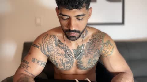 Myke esthetic online show from 01.02.25