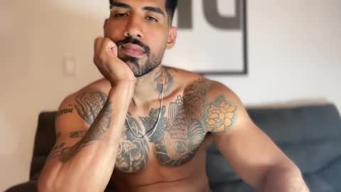 Myke esthetic online show from 01.03.25