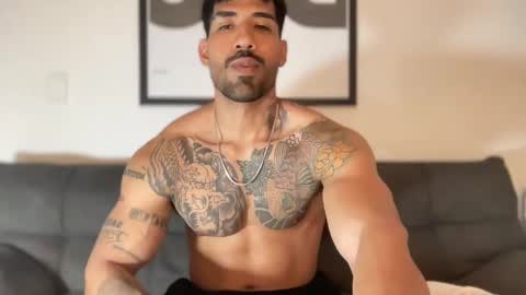 Myke esthetic online show from 01.14.25