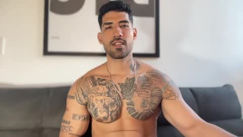 Myke esthetic online show from 01.16.25