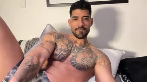 Myke esthetic online show from 09.14.25