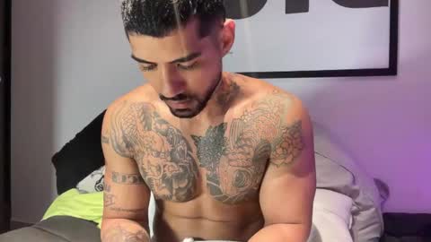 Myke esthetic online show from 10.12.25