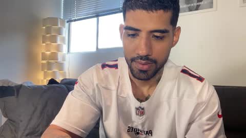 Myke esthetic online show from 02.02.26